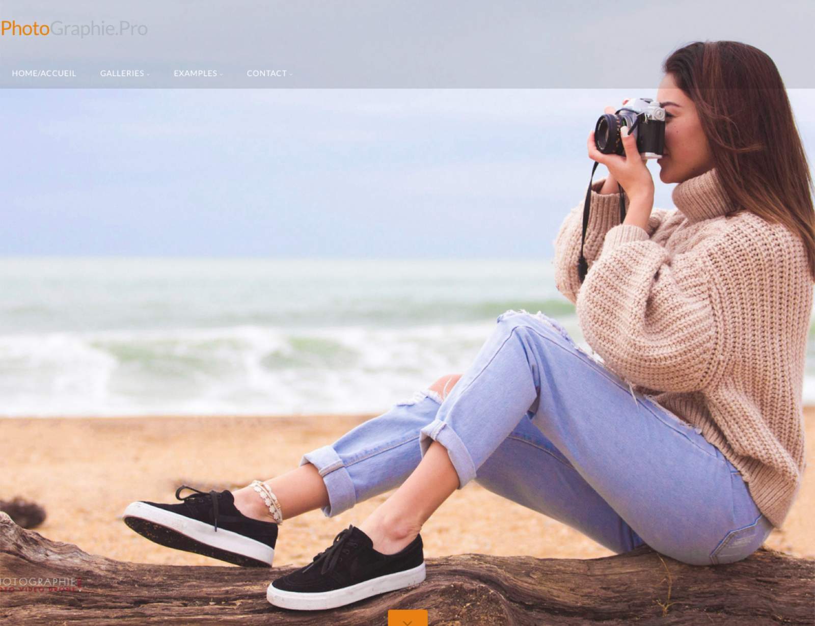 Menu large 'top float' à gauche
